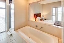 Harbouredge Suites By Totalstay Clanwilliam Ngoại thất bức ảnh